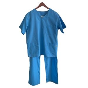 Deauville Scrubs Outfit